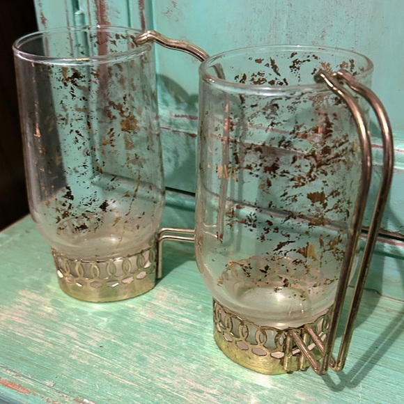 Set of Six Vintage Mid Century Modern Gold Fleck Glasses with Handles - Picture 2 of 11